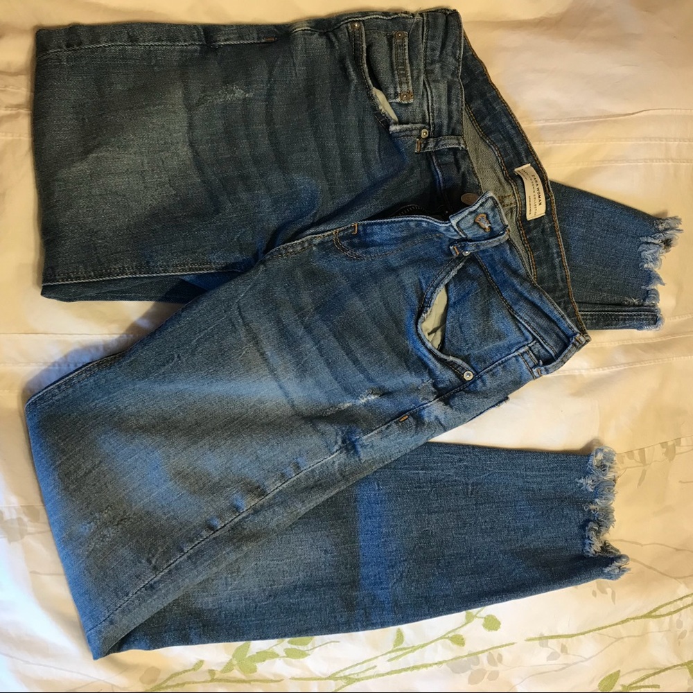 Zara Skinny Jeans with Fringe Bottom